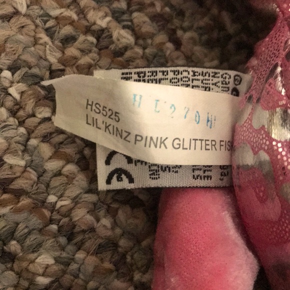 Lil’ Kinz Pink Glitter Fish - Picture 6 of 6